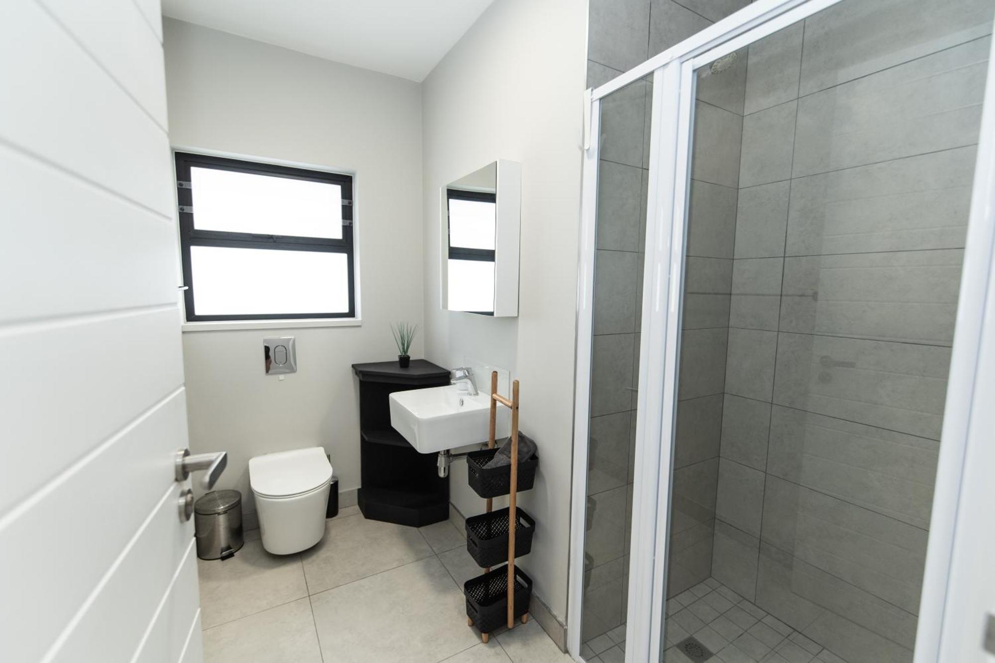 Cozy Modern Apartment At Bellamare Port Elizabeth Ngoại thất bức ảnh