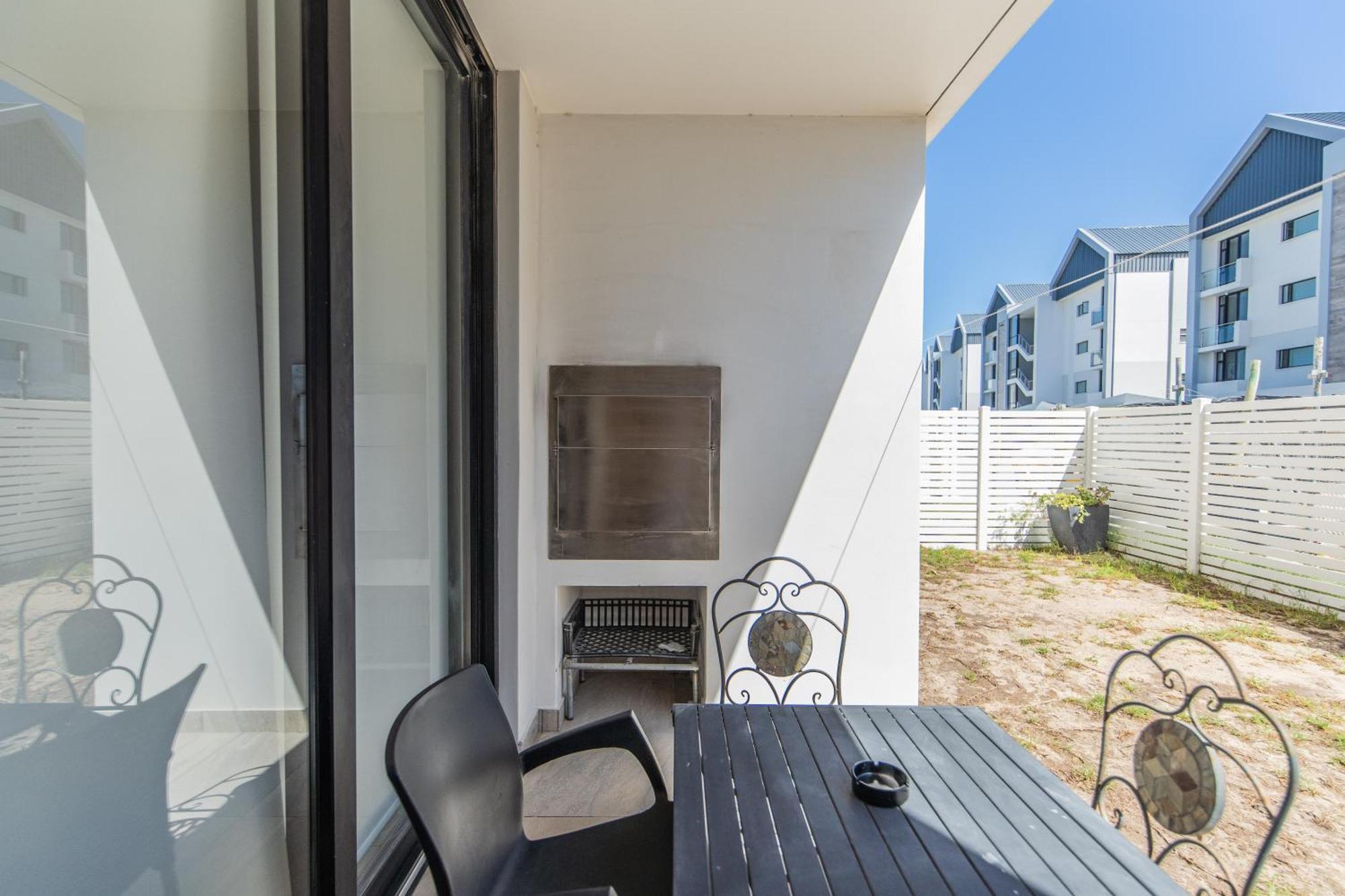 Cozy Modern Apartment At Bellamare Port Elizabeth Ngoại thất bức ảnh