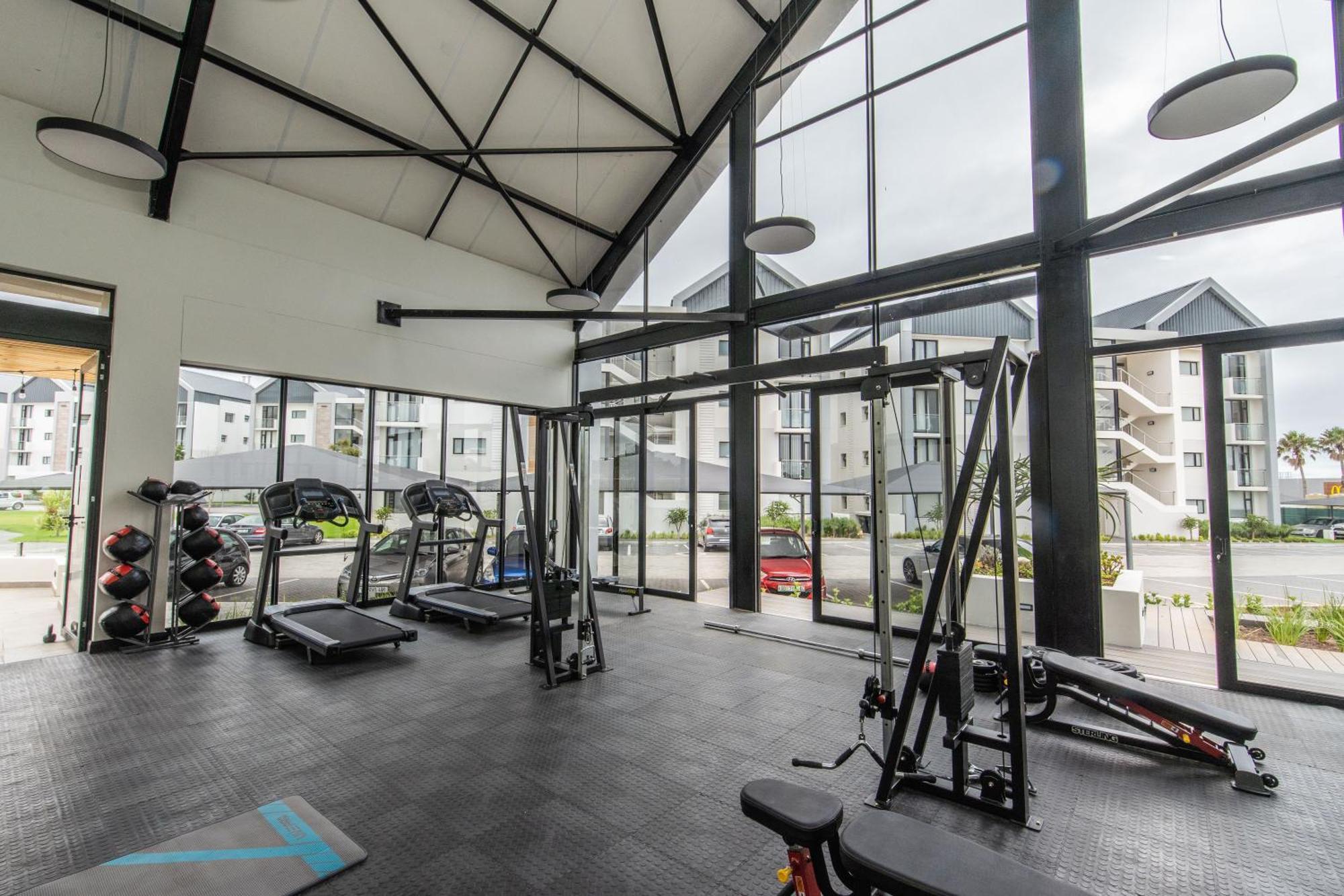 Cozy Modern Apartment At Bellamare Port Elizabeth Ngoại thất bức ảnh